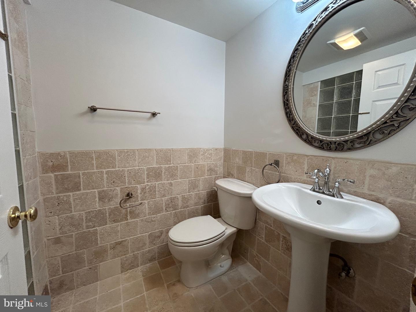 43494 POSTRAIL SQ, ASHBURN, Virginia 20147, 3 Bedrooms Bedrooms, ,3 BathroomsBathrooms,Residential,For sale,43494 POSTRAIL SQ,VALO2098852 MLS # VALO2098852
