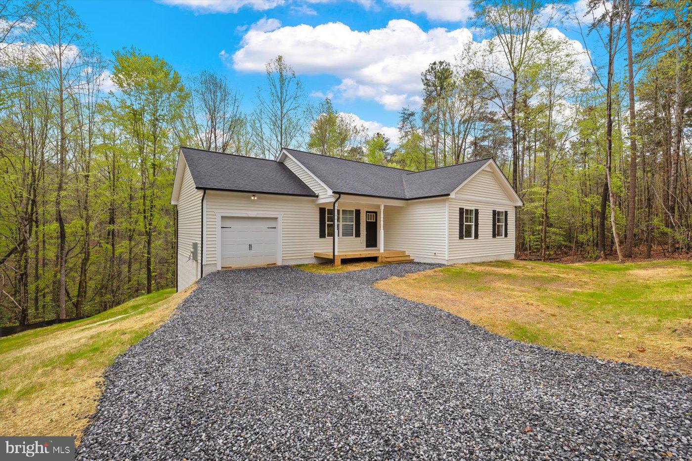 358 HEMLOCK LN, MINERAL, Virginia 23117, 3 Bedrooms Bedrooms, ,2 BathroomsBathrooms,Residential,For sale,358 HEMLOCK LN,VALA2007984 MLS # VALA2007984