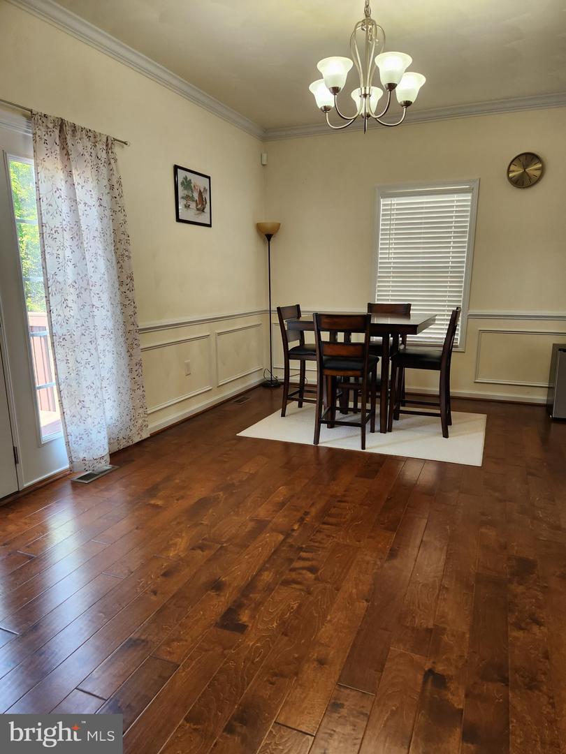 8366 LEIGHBURN DR, ROANOKE, Virginia 24019, 4 Bedrooms Bedrooms, ,2 BathroomsBathrooms,Residential,For sale,8366 LEIGHBURN DR,VARK2000042 MLS # VARK2000042