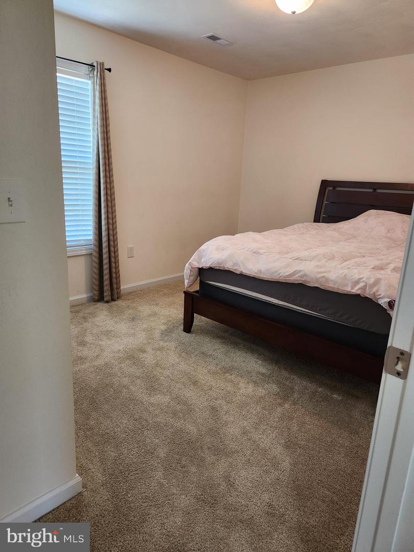 8366 LEIGHBURN DR, ROANOKE, Virginia 24019, 4 Bedrooms Bedrooms, ,2 BathroomsBathrooms,Residential,For sale,8366 LEIGHBURN DR,VARK2000042 MLS # VARK2000042