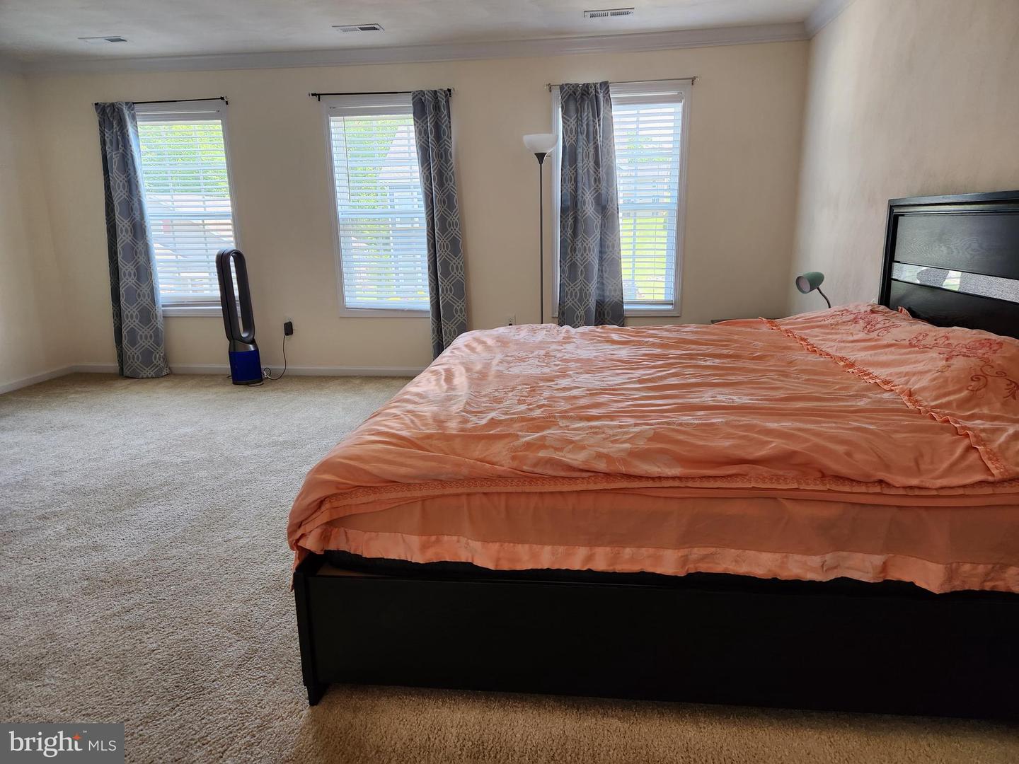 8366 LEIGHBURN DR, ROANOKE, Virginia 24019, 4 Bedrooms Bedrooms, ,2 BathroomsBathrooms,Residential,For sale,8366 LEIGHBURN DR,VARK2000042 MLS # VARK2000042