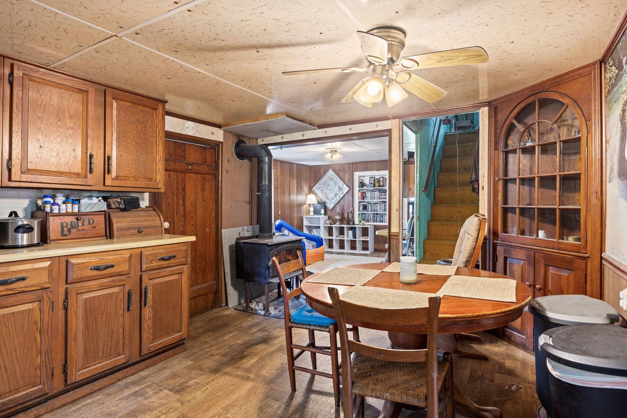 6596 MAYBERRY RD, SINGERS GLEN, Virginia 22850, 4 Bedrooms Bedrooms, ,1 BathroomBathrooms,Residential,6596 MAYBERRY RD,665453 MLS # 665453