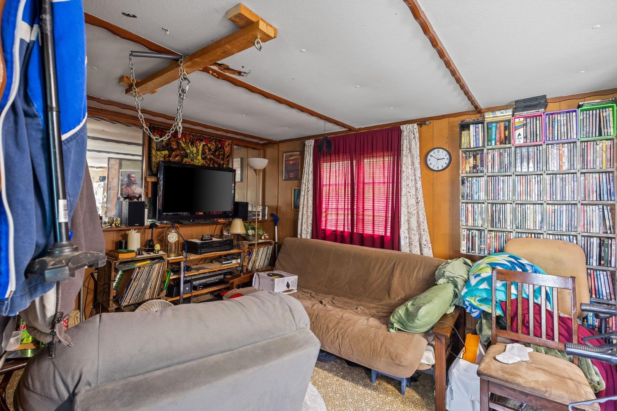 6596 MAYBERRY RD, SINGERS GLEN, Virginia 22850, 4 Bedrooms Bedrooms, ,1 BathroomBathrooms,Residential,6596 MAYBERRY RD,665453 MLS # 665453