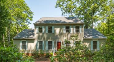 2034 BOBWHITE CT, CHARLOTTESVILLE, Virginia 22901, 4 Bedrooms Bedrooms, ,3 BathroomsBathrooms,Residential,2034 BOBWHITE CT,665455 MLS # 665455
