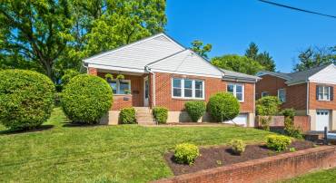 928 BAYLOR ST, STAUNTON, Virginia 22401, 3 Bedrooms Bedrooms, ,1 BathroomBathrooms,Residential,928 BAYLOR ST,665457 MLS # 665457