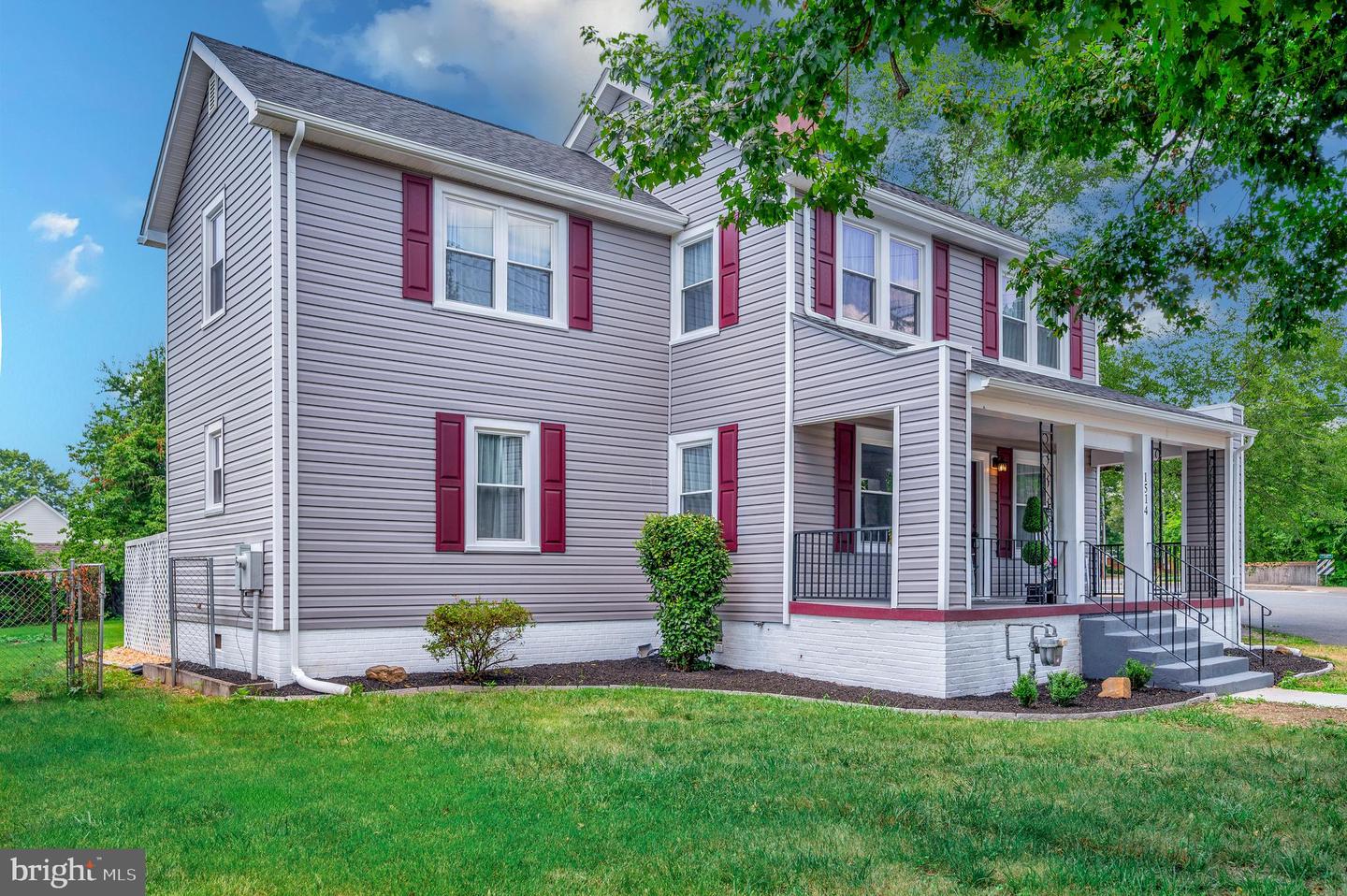 1514 PRINCE EDWARD ST, FREDERICKSBURG, Virginia 22401, 4 Bedrooms Bedrooms, ,3 BathroomsBathrooms,Residential,For sale,1514 PRINCE EDWARD ST,VAFB2008374 MLS # VAFB2008374