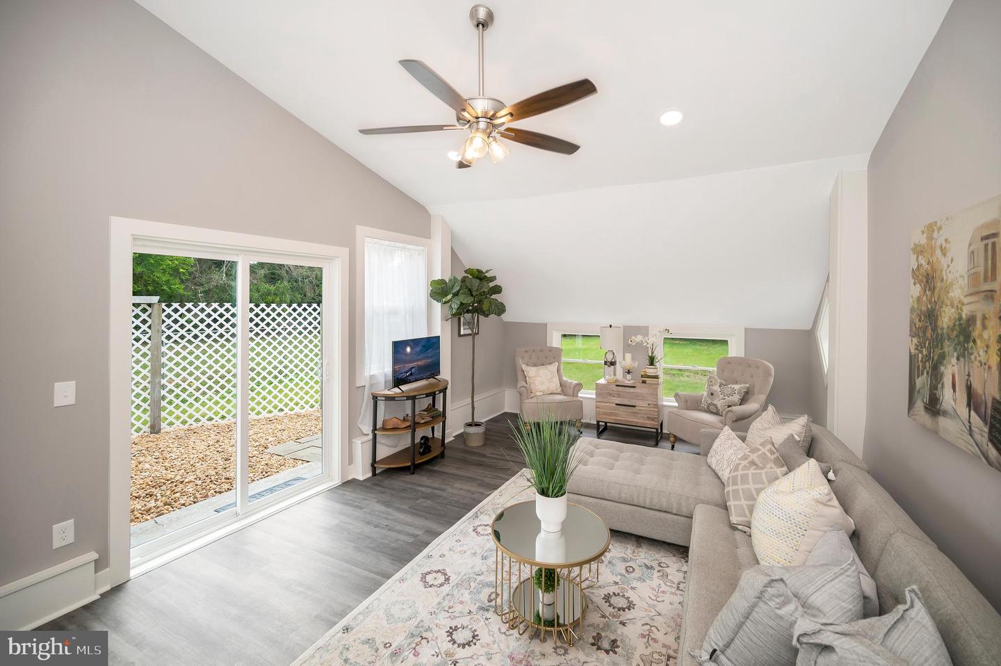 1514 PRINCE EDWARD ST, FREDERICKSBURG, Virginia 22401, 4 Bedrooms Bedrooms, ,3 BathroomsBathrooms,Residential,For sale,1514 PRINCE EDWARD ST,VAFB2008374 MLS # VAFB2008374