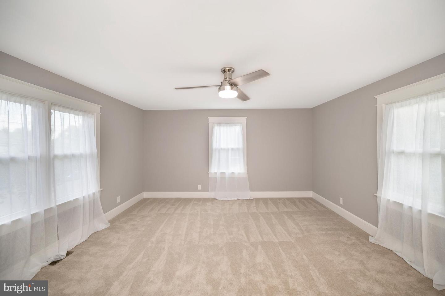1514 PRINCE EDWARD ST, FREDERICKSBURG, Virginia 22401, 4 Bedrooms Bedrooms, ,3 BathroomsBathrooms,Residential,For sale,1514 PRINCE EDWARD ST,VAFB2008374 MLS # VAFB2008374