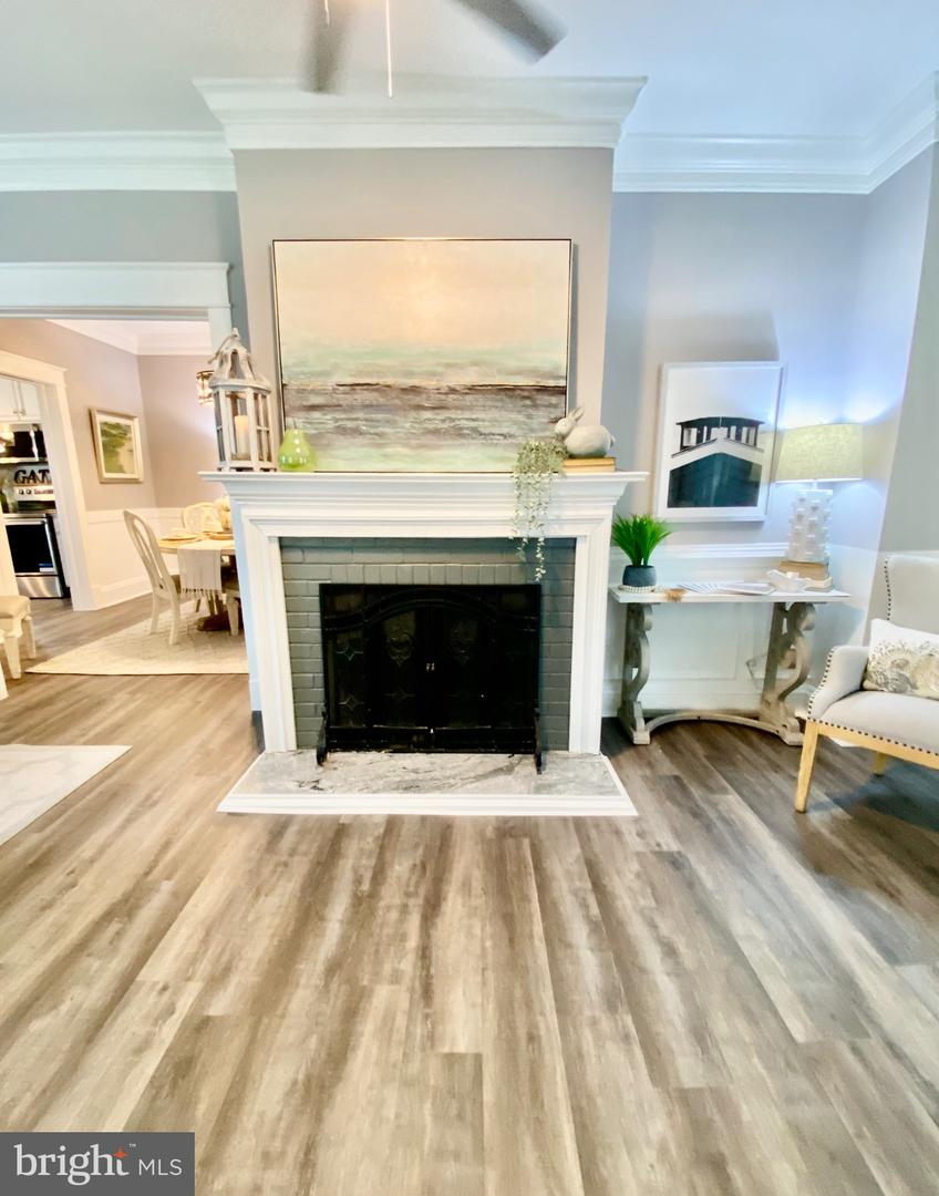 1514 PRINCE EDWARD ST, FREDERICKSBURG, Virginia 22401, 4 Bedrooms Bedrooms, ,3 BathroomsBathrooms,Residential,For sale,1514 PRINCE EDWARD ST,VAFB2008374 MLS # VAFB2008374