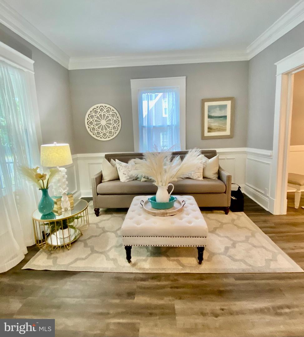 1514 PRINCE EDWARD ST, FREDERICKSBURG, Virginia 22401, 4 Bedrooms Bedrooms, ,3 BathroomsBathrooms,Residential,For sale,1514 PRINCE EDWARD ST,VAFB2008374 MLS # VAFB2008374