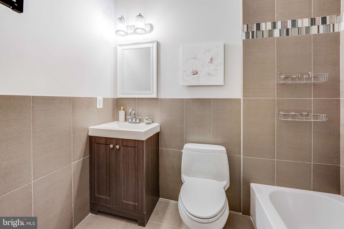 27 TODD PL NE, WASHINGTON, District Of Columbia 20002, 4 Bedrooms Bedrooms, ,3 BathroomsBathrooms,Residential,For sale,27 TODD PL NE,DCDC2204344 MLS # DCDC2204344