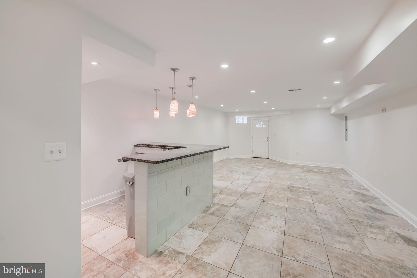 27 TODD PL NE, WASHINGTON, District Of Columbia 20002, 4 Bedrooms Bedrooms, ,3 BathroomsBathrooms,Residential,For sale,27 TODD PL NE,DCDC2204344 MLS # DCDC2204344