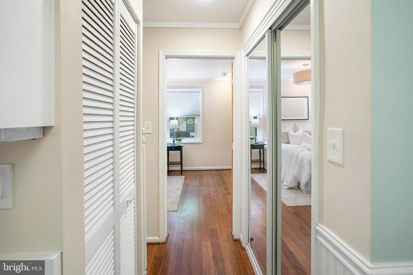 469 RIDGE ST NW #1, WASHINGTON, District Of Columbia 20001, 1 Bedroom Bedrooms, ,1 BathroomBathrooms,Residential,For sale,469 RIDGE ST NW #1,DCDC2204370 MLS # DCDC2204370