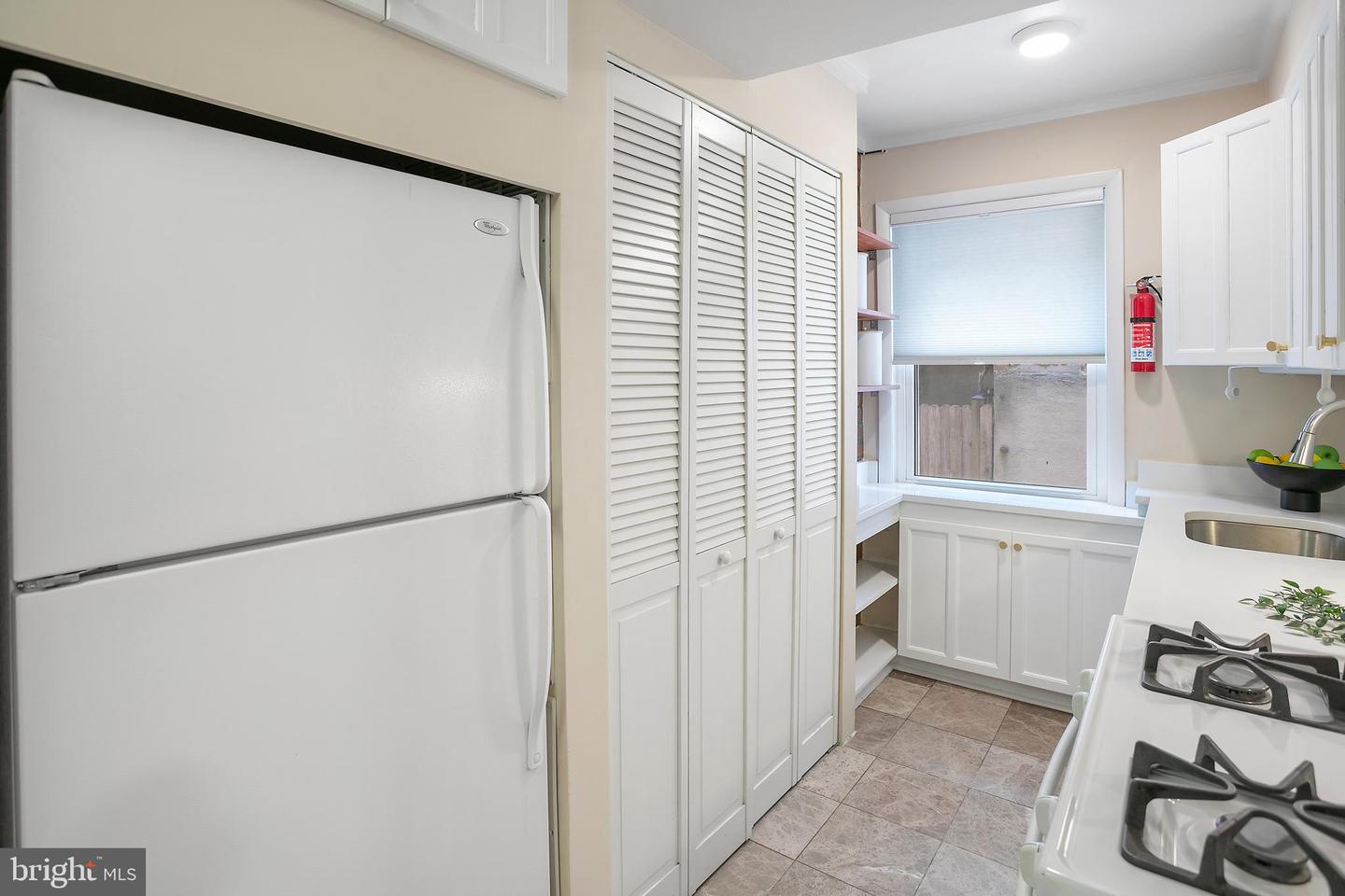 469 RIDGE ST NW #1, WASHINGTON, District Of Columbia 20001, 1 Bedroom Bedrooms, ,1 BathroomBathrooms,Residential,For sale,469 RIDGE ST NW #1,DCDC2204370 MLS # DCDC2204370