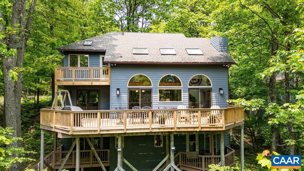 32 STONY COVE LN, WINTERGREEN RESORT, Virginia 22967, 4 Bedrooms Bedrooms, ,4 BathroomsBathrooms,Residential,For sale,32 STONY COVE LN,665428 MLS # 665428