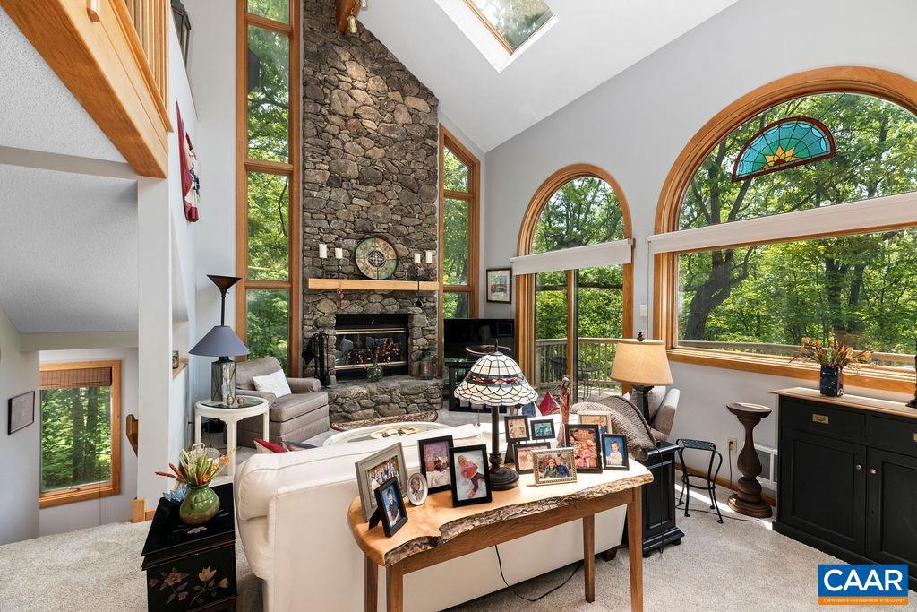 32 STONY COVE LN, WINTERGREEN RESORT, Virginia 22967, 4 Bedrooms Bedrooms, ,4 BathroomsBathrooms,Residential,For sale,32 STONY COVE LN,665428 MLS # 665428
