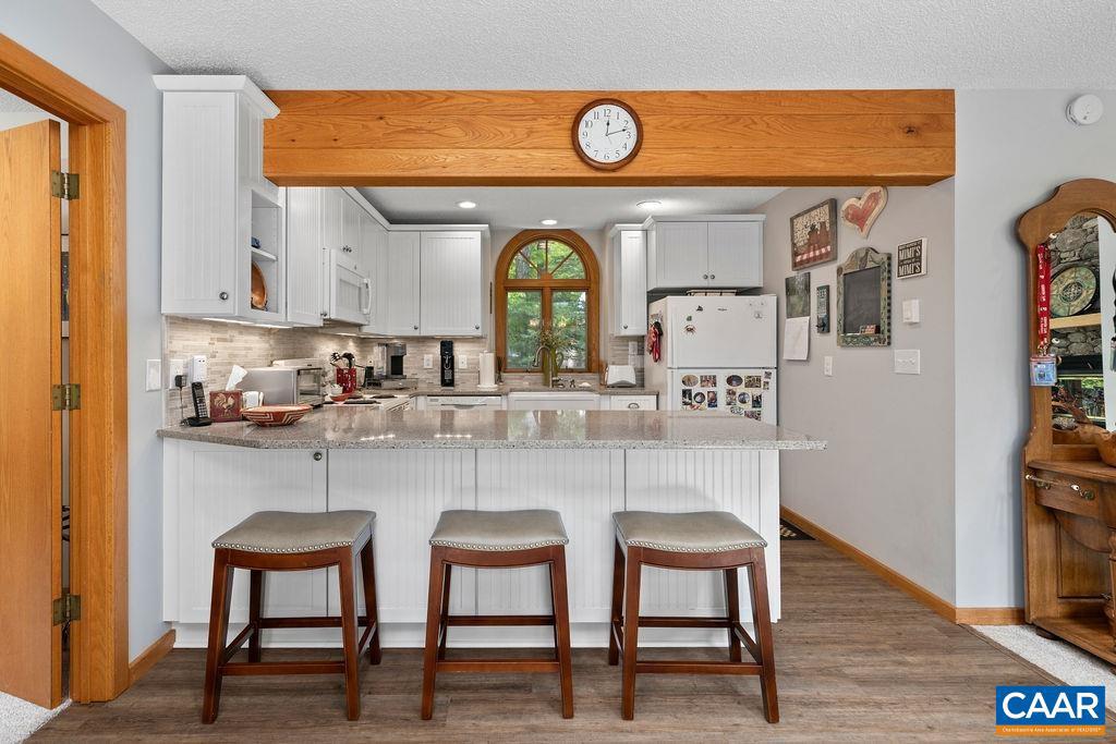 32 STONY COVE LN, WINTERGREEN RESORT, Virginia 22967, 4 Bedrooms Bedrooms, ,4 BathroomsBathrooms,Residential,For sale,32 STONY COVE LN,665428 MLS # 665428