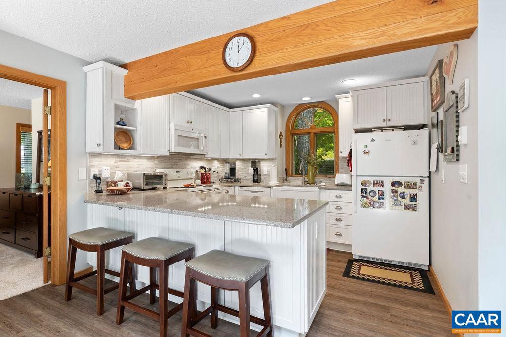 32 STONY COVE LN, WINTERGREEN RESORT, Virginia 22967, 4 Bedrooms Bedrooms, ,4 BathroomsBathrooms,Residential,For sale,32 STONY COVE LN,665428 MLS # 665428