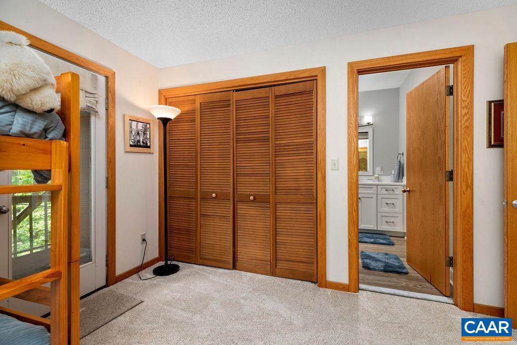 32 STONY COVE LN, WINTERGREEN RESORT, Virginia 22967, 4 Bedrooms Bedrooms, ,4 BathroomsBathrooms,Residential,For sale,32 STONY COVE LN,665428 MLS # 665428