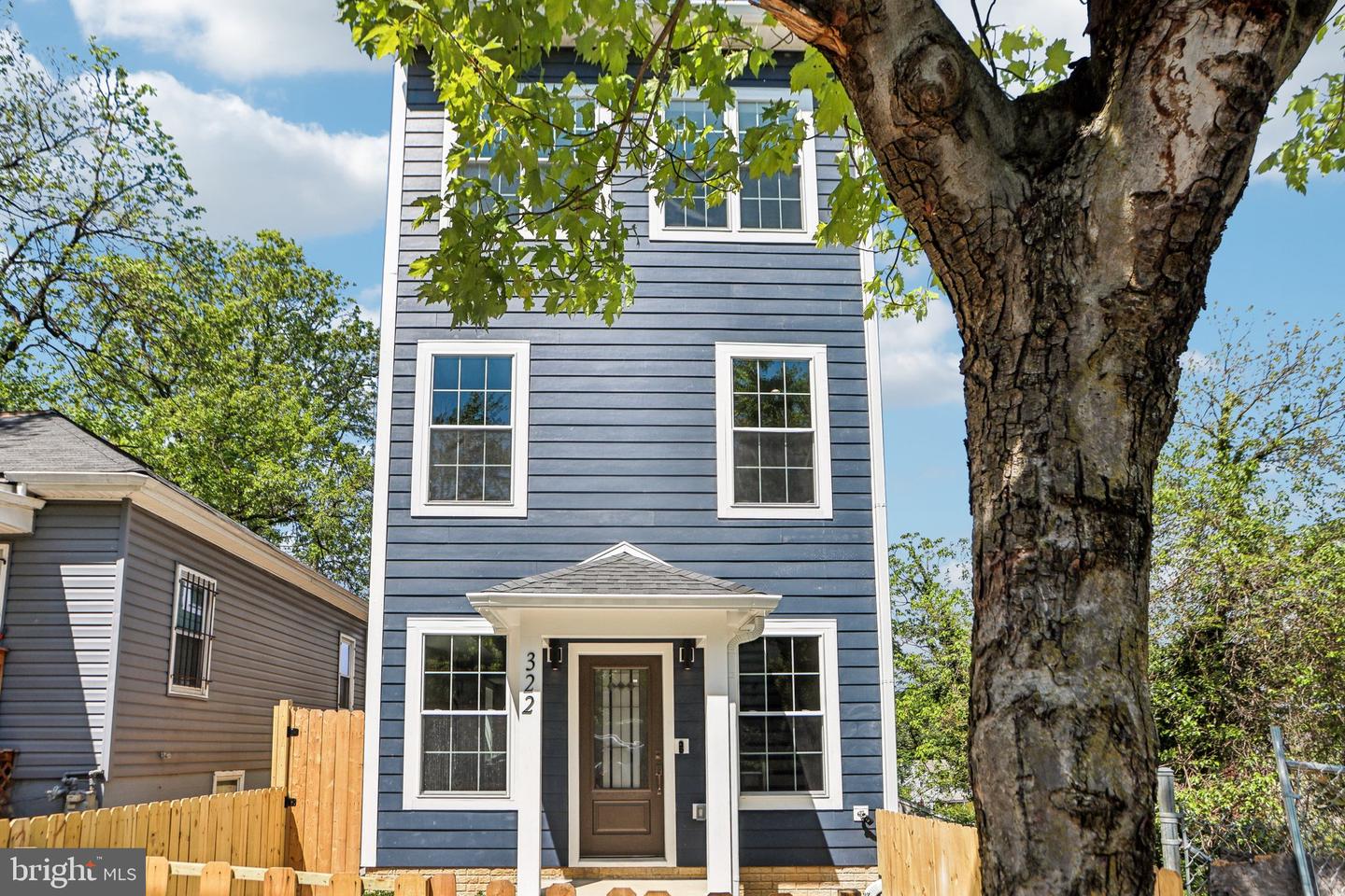 322 56TH ST NE, WASHINGTON, District Of Columbia 20019, 4 Bedrooms Bedrooms, ,3 BathroomsBathrooms,Residential,For sale,322 56TH ST NE,DCDC2204398 MLS # DCDC2204398