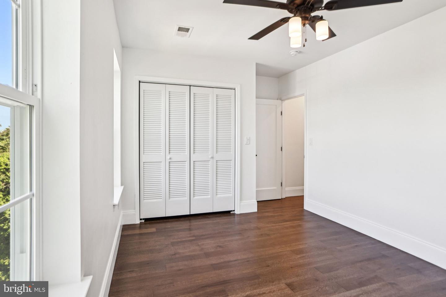 322 56TH ST NE, WASHINGTON, District Of Columbia 20019, 4 Bedrooms Bedrooms, ,3 BathroomsBathrooms,Residential,For sale,322 56TH ST NE,DCDC2204398 MLS # DCDC2204398