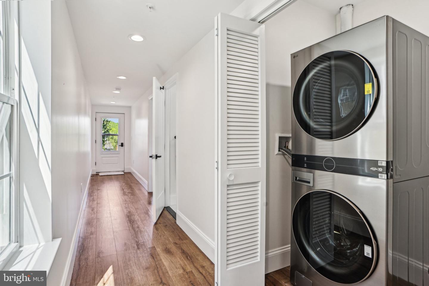 322 56TH ST NE, WASHINGTON, District Of Columbia 20019, 4 Bedrooms Bedrooms, ,3 BathroomsBathrooms,Residential,For sale,322 56TH ST NE,DCDC2204398 MLS # DCDC2204398