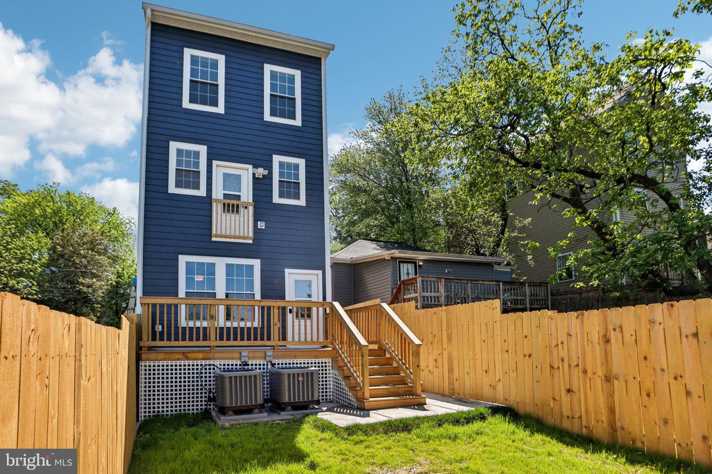 322 56TH ST NE, WASHINGTON, District Of Columbia 20019, 4 Bedrooms Bedrooms, ,3 BathroomsBathrooms,Residential,For sale,322 56TH ST NE,DCDC2204398 MLS # DCDC2204398