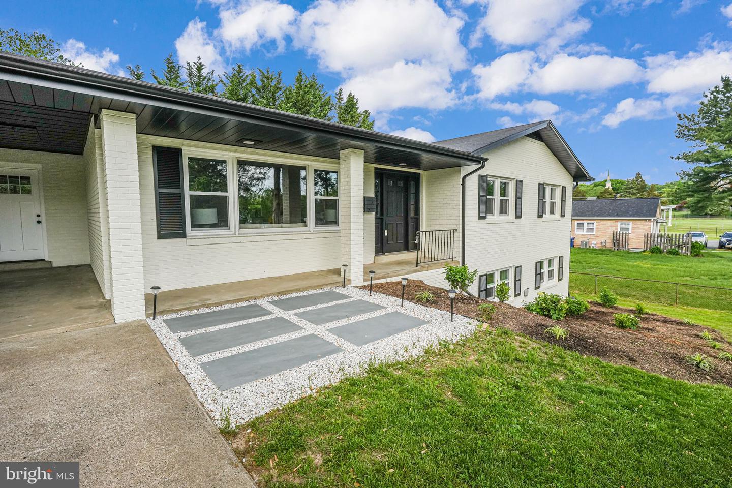 3300 RED PINE ST, FALLS CHURCH, Virginia 22041, 4 Bedrooms Bedrooms, ,3 BathroomsBathrooms,Residential,For sale,3300 RED PINE ST,VAFX2218712 MLS # VAFX2218712