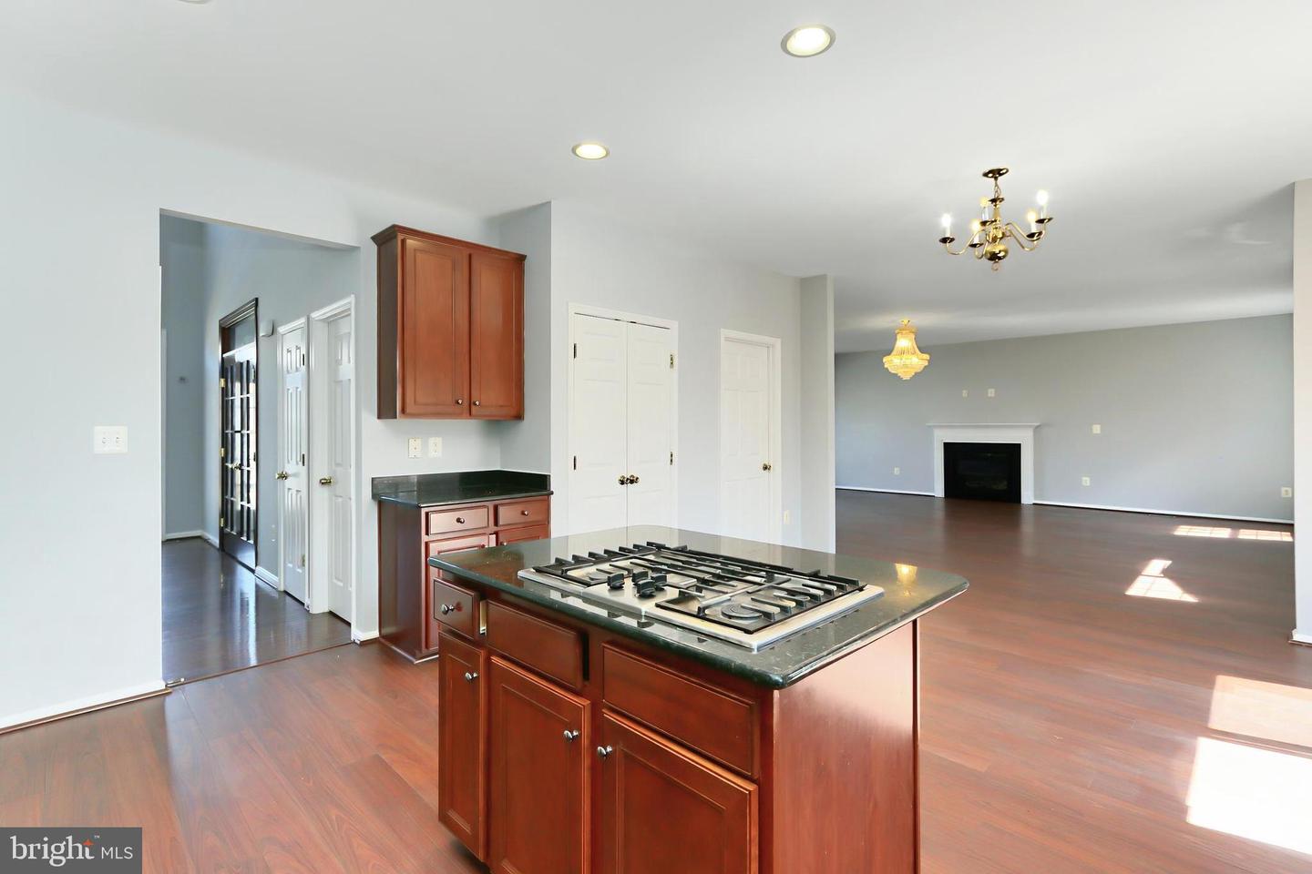 5319 DAYBREAK LN, WOODBRIDGE, Virginia 22193, 5 Bedrooms Bedrooms, ,3 BathroomsBathrooms,Residential,For sale,5319 DAYBREAK LN,VAPW2089736 MLS # VAPW2089736