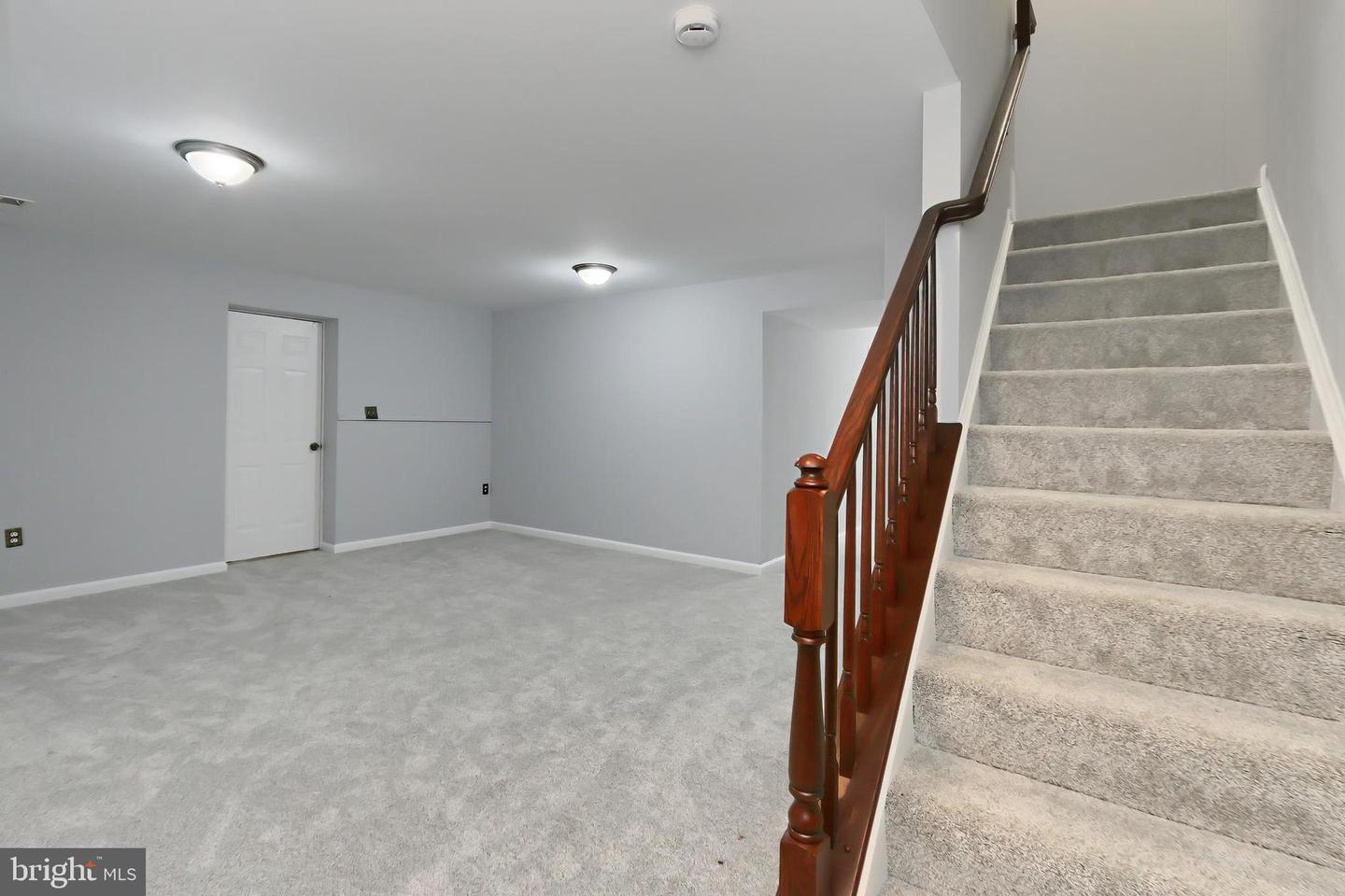 5319 DAYBREAK LN, WOODBRIDGE, Virginia 22193, 5 Bedrooms Bedrooms, ,3 BathroomsBathrooms,Residential,For sale,5319 DAYBREAK LN,VAPW2089736 MLS # VAPW2089736