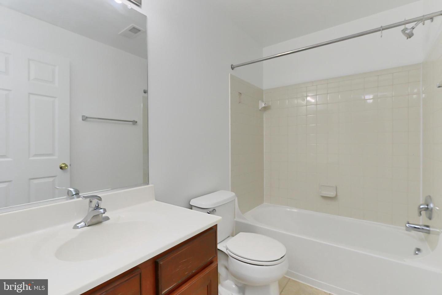 5319 DAYBREAK LN, WOODBRIDGE, Virginia 22193, 5 Bedrooms Bedrooms, ,3 BathroomsBathrooms,Residential,For sale,5319 DAYBREAK LN,VAPW2089736 MLS # VAPW2089736