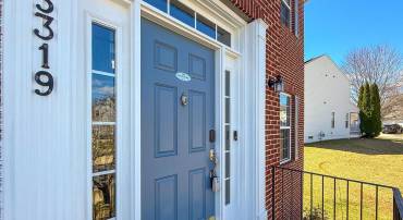5319 DAYBREAK LN, WOODBRIDGE, Virginia 22193, 5 Bedrooms Bedrooms, ,3 BathroomsBathrooms,Residential,For sale,5319 DAYBREAK LN,VAPW2089736 MLS # VAPW2089736