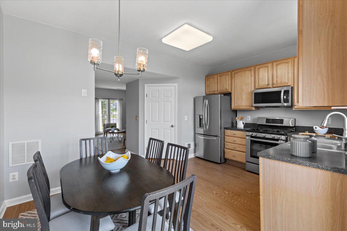 20973 KILLAWOG TER, ASHBURN, Virginia 20147, 2 Bedrooms Bedrooms, 2 Rooms Rooms,2 BathroomsBathrooms,Residential,For sale,20973 KILLAWOG TER,VALO2092562 MLS # VALO2092562