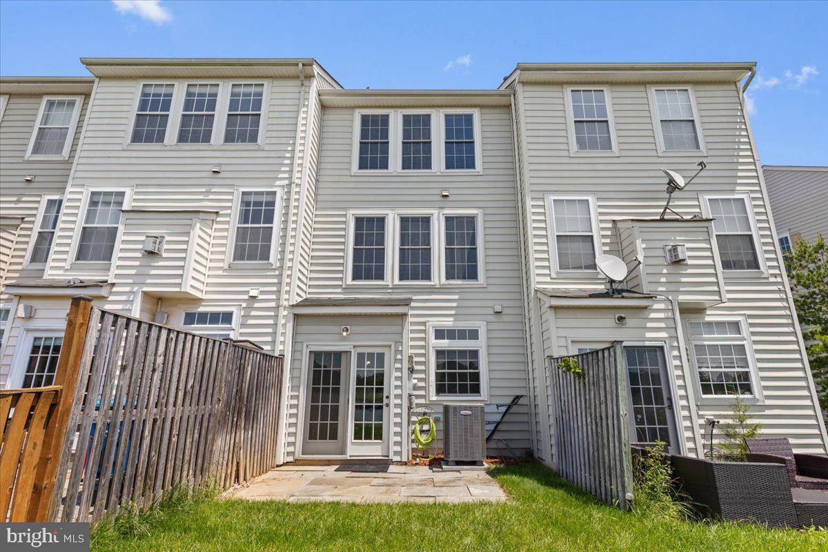 20973 KILLAWOG TER, ASHBURN, Virginia 20147, 2 Bedrooms Bedrooms, 2 Rooms Rooms,2 BathroomsBathrooms,Residential,For sale,20973 KILLAWOG TER,VALO2092562 MLS # VALO2092562