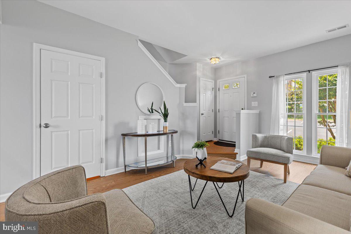 20973 KILLAWOG TER, ASHBURN, Virginia 20147, 2 Bedrooms Bedrooms, 2 Rooms Rooms,2 BathroomsBathrooms,Residential,For sale,20973 KILLAWOG TER,VALO2092562 MLS # VALO2092562