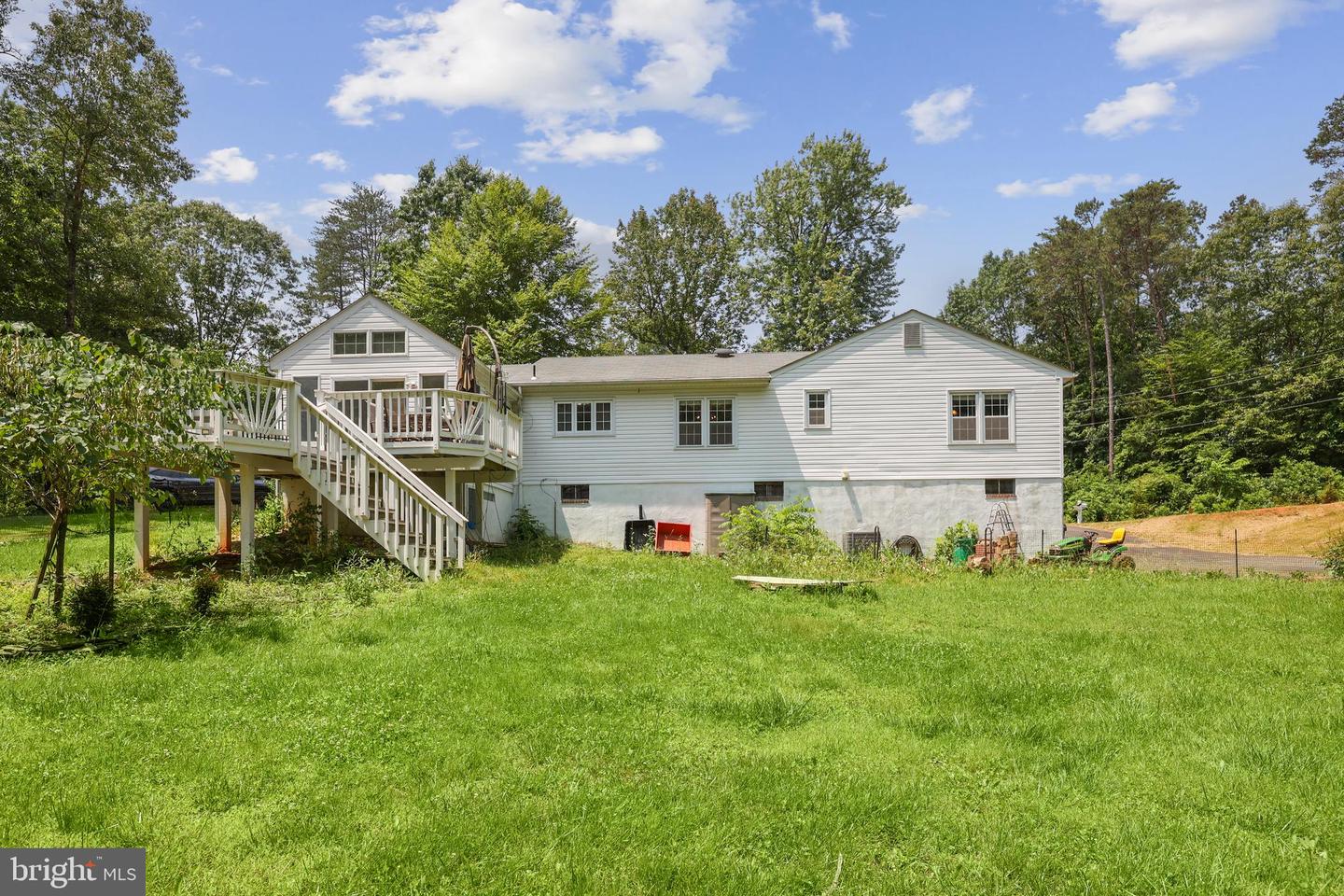 101 STRATFORD PL, STAFFORD, Virginia 22556, 3 Bedrooms Bedrooms, ,2 BathroomsBathrooms,Residential,For sale,101 STRATFORD PL,VAST2037876 MLS # VAST2037876