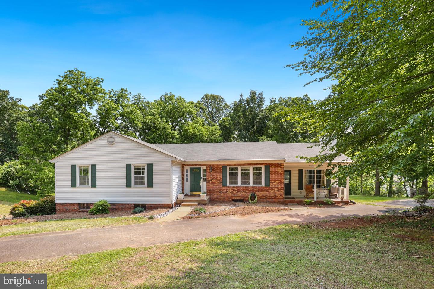 101 STRATFORD PL, STAFFORD, Virginia 22556, 3 Bedrooms Bedrooms, ,2 BathroomsBathrooms,Residential,For sale,101 STRATFORD PL,VAST2037876 MLS # VAST2037876