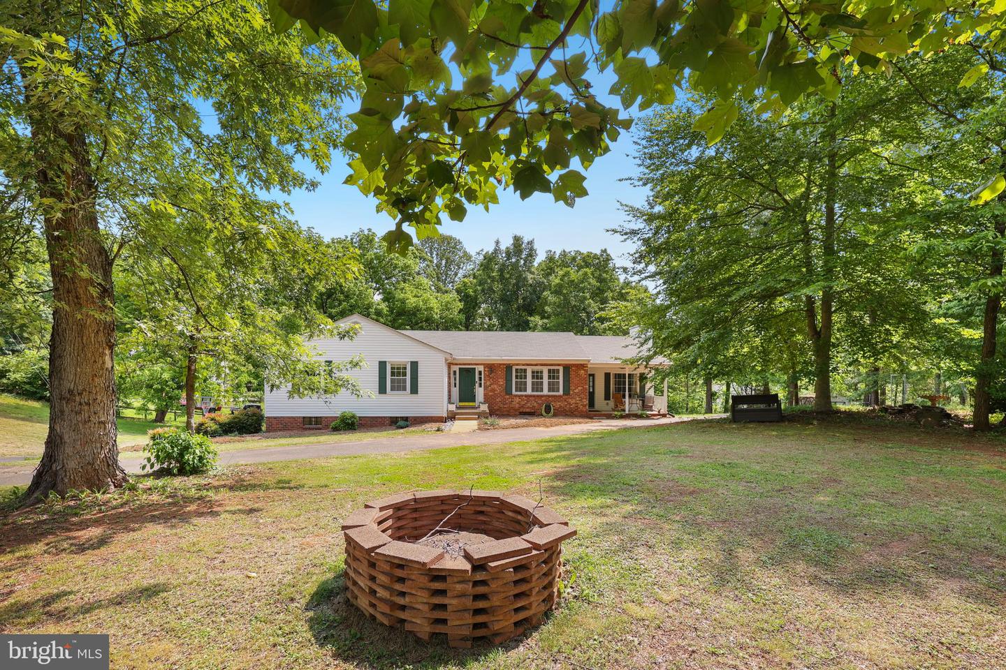 101 STRATFORD PL, STAFFORD, Virginia 22556, 3 Bedrooms Bedrooms, ,2 BathroomsBathrooms,Residential,For sale,101 STRATFORD PL,VAST2037876 MLS # VAST2037876