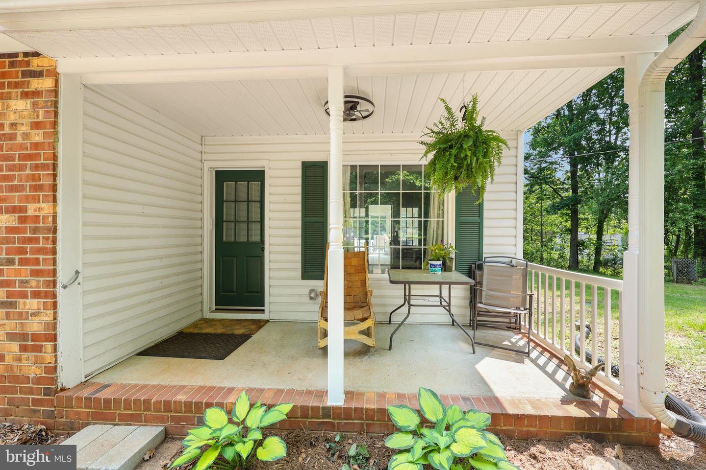 101 STRATFORD PL, STAFFORD, Virginia 22556, 3 Bedrooms Bedrooms, ,2 BathroomsBathrooms,Residential,For sale,101 STRATFORD PL,VAST2037876 MLS # VAST2037876