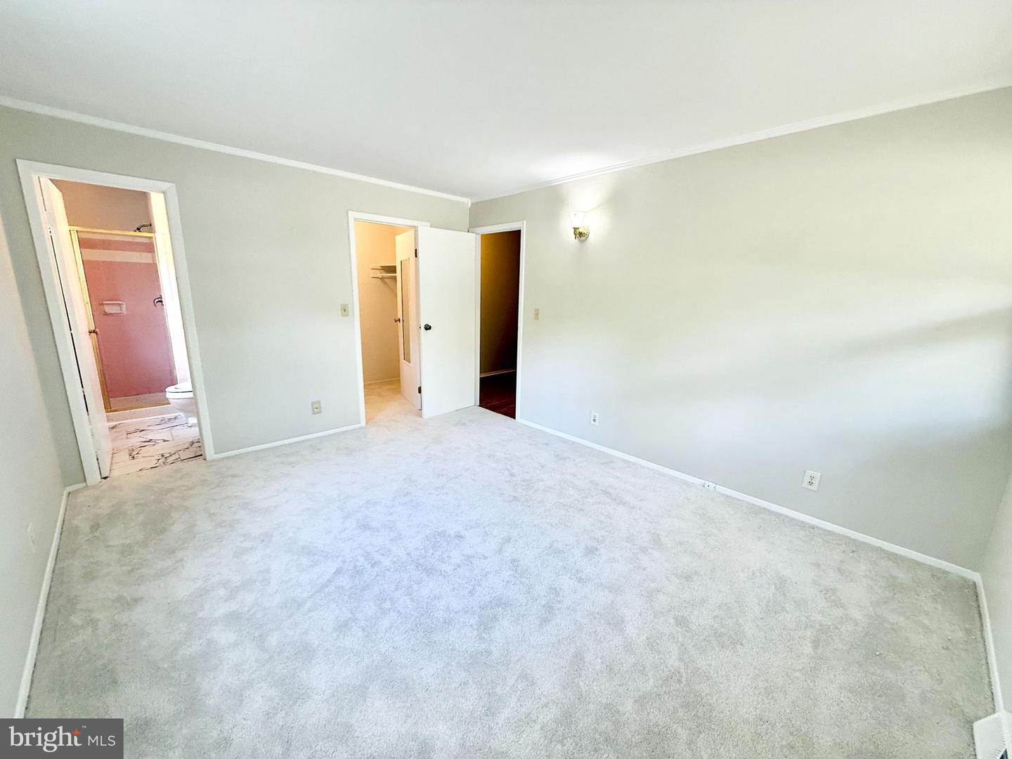 201 HARDWOOD LN, FREDERICKSBURG, Virginia 22408, 3 Bedrooms Bedrooms, ,2 BathroomsBathrooms,Residential,For sale,201 HARDWOOD LN,VASP2032382 MLS # VASP2032382