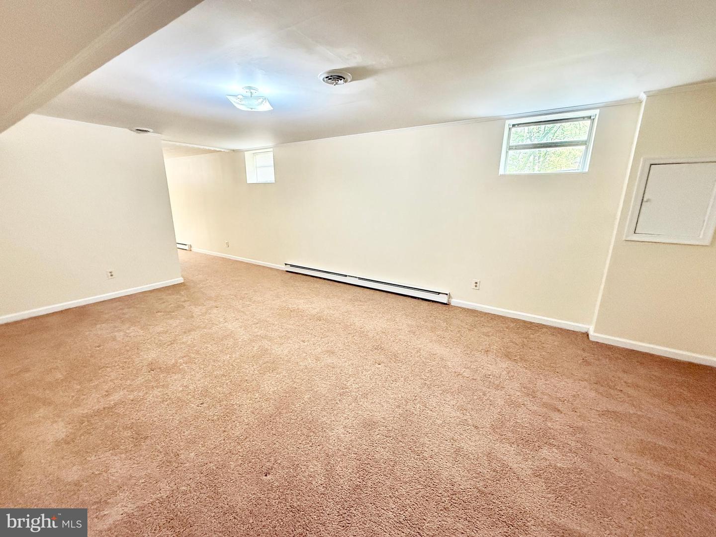 201 HARDWOOD LN, FREDERICKSBURG, Virginia 22408, 3 Bedrooms Bedrooms, ,2 BathroomsBathrooms,Residential,For sale,201 HARDWOOD LN,VASP2032382 MLS # VASP2032382
