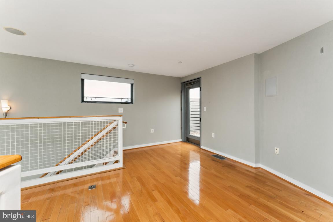 1414 BELMONT ST NW #409, WASHINGTON, District Of Columbia 20009, 1 Bedroom Bedrooms, ,2 BathroomsBathrooms,Residential,For sale,1414 BELMONT ST NW #409,DCDC2197708 MLS # DCDC2197708