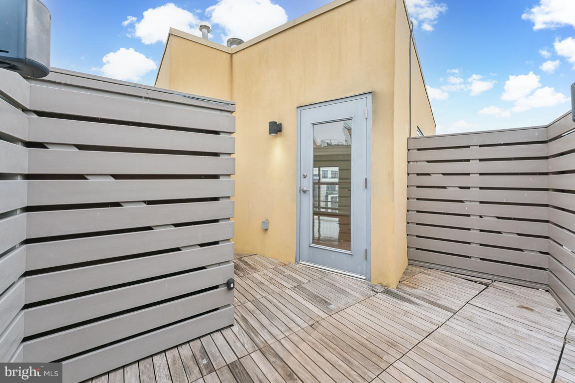 1414 BELMONT ST NW #409, WASHINGTON, District Of Columbia 20009, 1 Bedroom Bedrooms, ,2 BathroomsBathrooms,Residential,For sale,1414 BELMONT ST NW #409,DCDC2197708 MLS # DCDC2197708