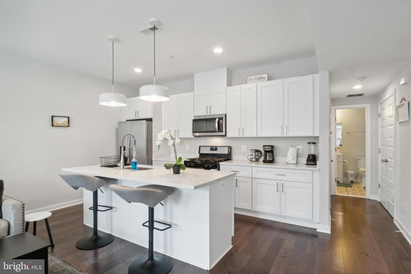2416 LENFANT SQ SE, WASHINGTON, District Of Columbia 20020, 5 Bedrooms Bedrooms, ,5 BathroomsBathrooms,Residential,For sale,2416 LENFANT SQ SE,DCDC2198328 MLS # DCDC2198328