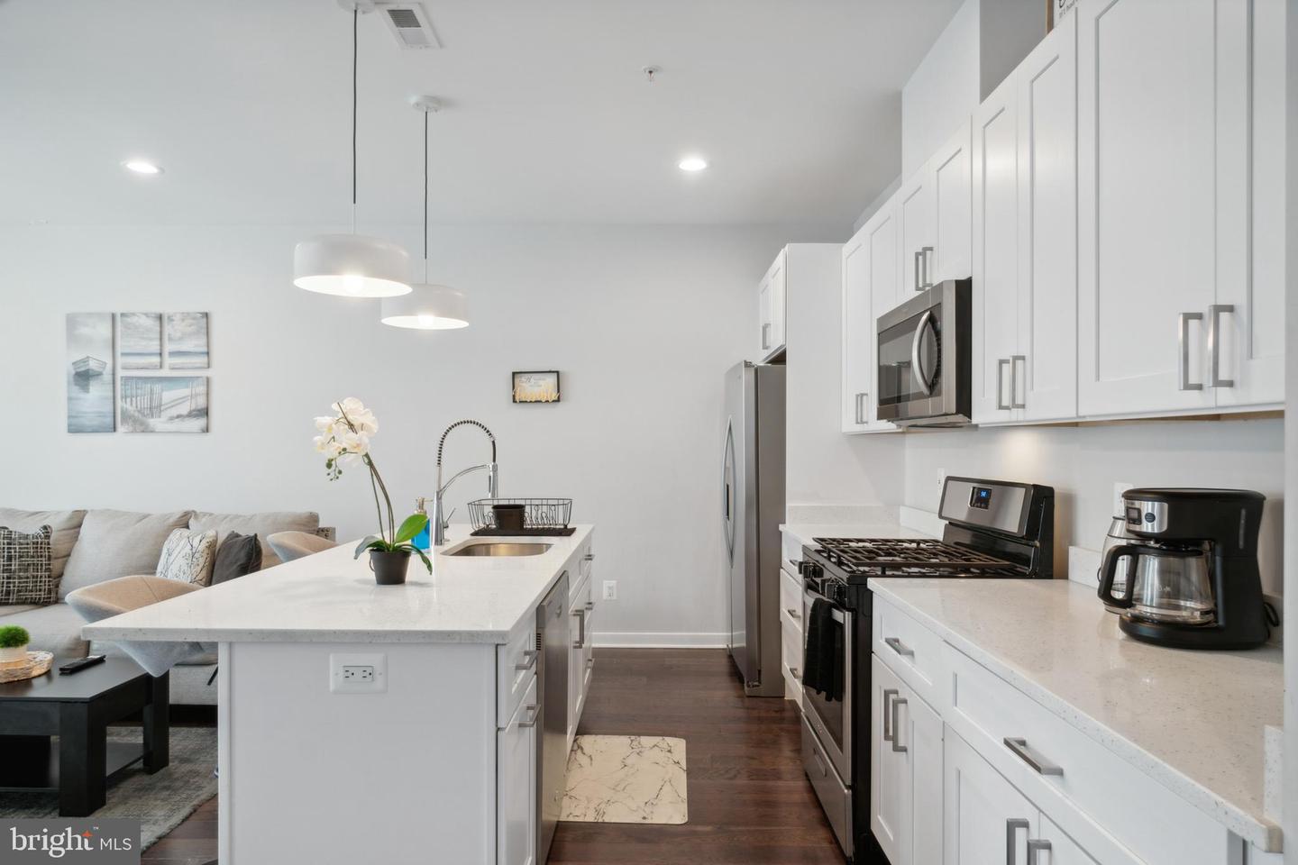 2416 LENFANT SQ SE, WASHINGTON, District Of Columbia 20020, 5 Bedrooms Bedrooms, ,5 BathroomsBathrooms,Residential,For sale,2416 LENFANT SQ SE,DCDC2198328 MLS # DCDC2198328