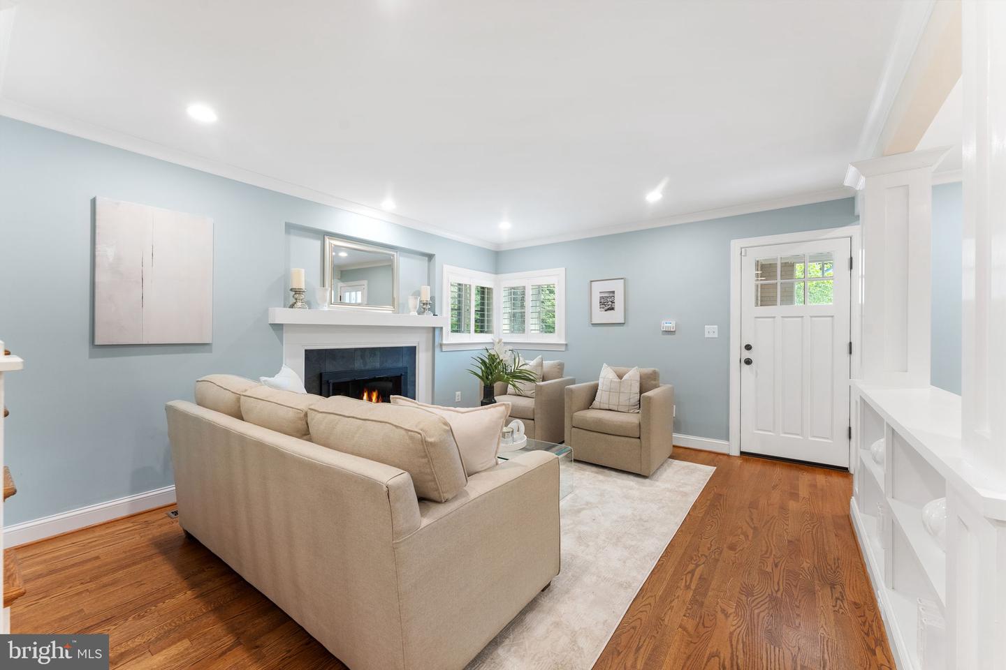 3207 19TH ST N, ARLINGTON, Virginia 22201, 5 Bedrooms Bedrooms, ,3 BathroomsBathrooms,Residential,For sale,3207 19TH ST N,VAAR2056946 MLS # VAAR2056946