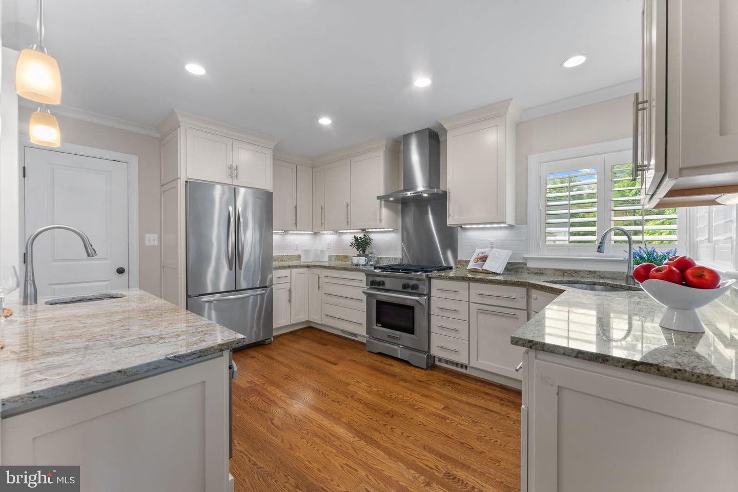3207 19TH ST N, ARLINGTON, Virginia 22201, 5 Bedrooms Bedrooms, ,3 BathroomsBathrooms,Residential,For sale,3207 19TH ST N,VAAR2056946 MLS # VAAR2056946