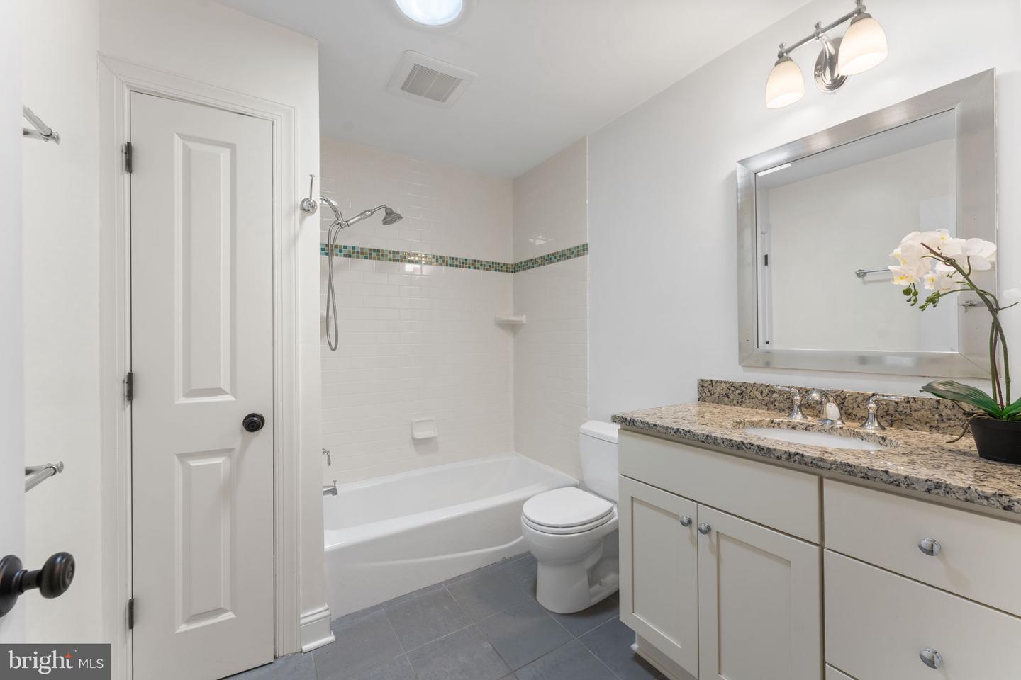 3207 19TH ST N, ARLINGTON, Virginia 22201, 5 Bedrooms Bedrooms, ,3 BathroomsBathrooms,Residential,For sale,3207 19TH ST N,VAAR2056946 MLS # VAAR2056946