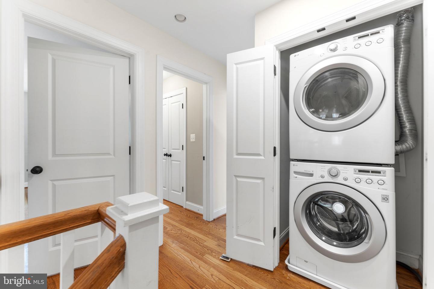 3207 19TH ST N, ARLINGTON, Virginia 22201, 5 Bedrooms Bedrooms, ,3 BathroomsBathrooms,Residential,For sale,3207 19TH ST N,VAAR2056946 MLS # VAAR2056946