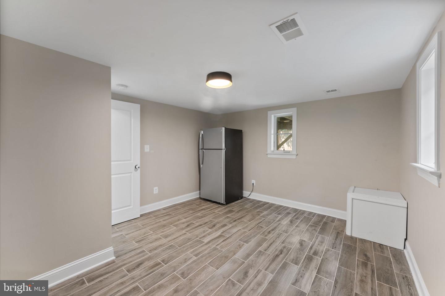 3207 19TH ST N, ARLINGTON, Virginia 22201, 5 Bedrooms Bedrooms, ,3 BathroomsBathrooms,Residential,For sale,3207 19TH ST N,VAAR2056946 MLS # VAAR2056946
